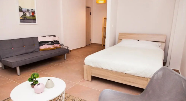 Cozy Studio Athens Downtown - Sleeps 3