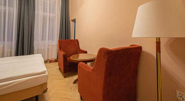 4 Bedrooms 130m2 apartment at the Main City Square, Забронировать Апартаменты/квартира Апартаменты Праги, рядом с Намести Миру, Апартаменты/квартира