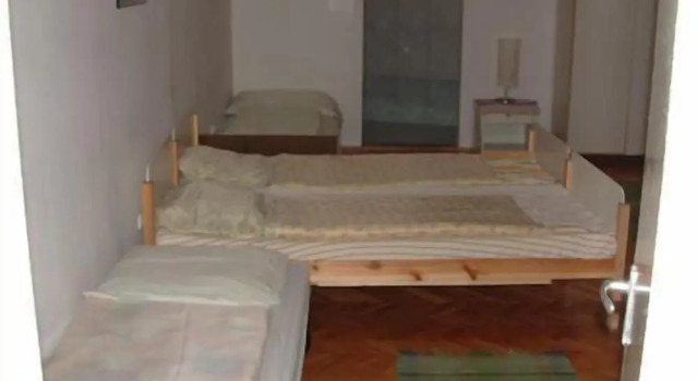 Кровать в общем номере с балконом Ace Hostel