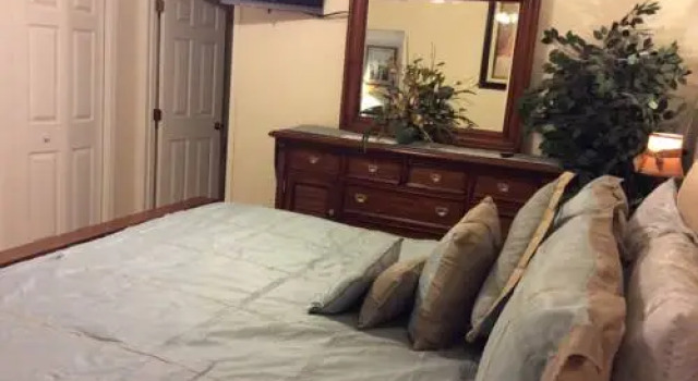 Davenport Budget Vacation Homes, Buchen Sie Hotel Hotels in Four Corners mit Pool, Schwimmbad