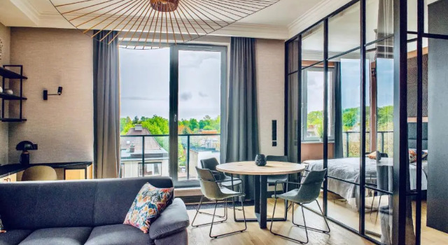 Apartament Manhattan, Varaa Huoneisto Hotellit Pommeri pysäköinnillä, Pysäköinti