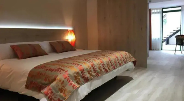 Четырёхместный семейный номер Standard с балконом Medplaya Aparthotel Sant Eloi