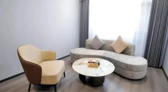 Люкс Deluxe Zsmart Hotel Taiyuan Jiefang Road Zhonglou Street Kaihua Temple Subway Station Store
