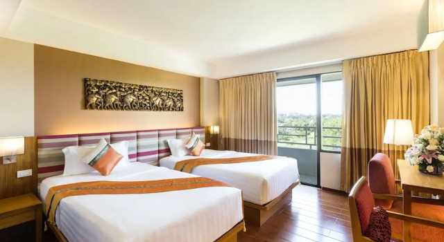 Номер Deluxe с балконом Asia Hotels Group