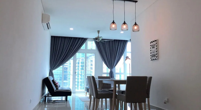 JBNB 1 Medini Homestay, Varaa Hotelli Hotellit Johor pysäköinnillä, Pysäköinti