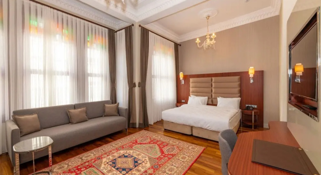 Двухместный полулюкс Blue Gilroy Hotel