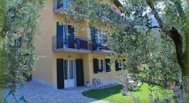 Andreis Apartments, Prenota Appartamento Hotel a Veneto con piscina, Piscina