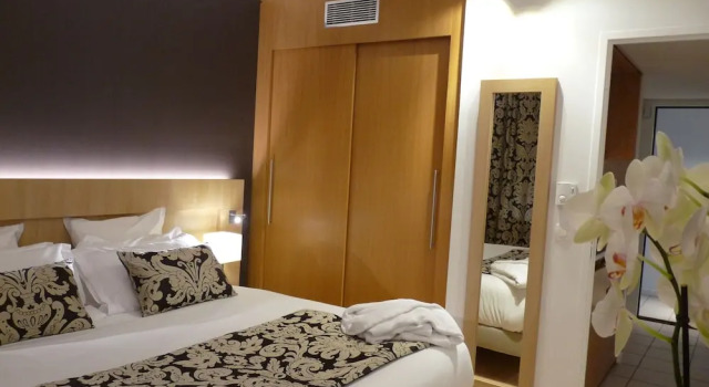 Студия Executive с балконом Residhome Apparthotel Paris Massy
