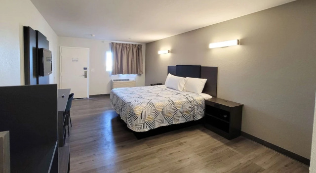 Номер Deluxe Motel 6 Wichita KS South I35