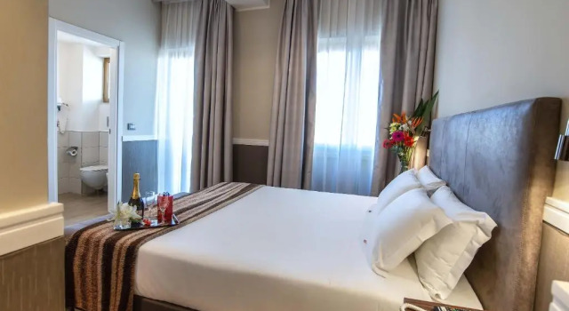 Трёхместный номер Fragrance Hotel St. Peter
