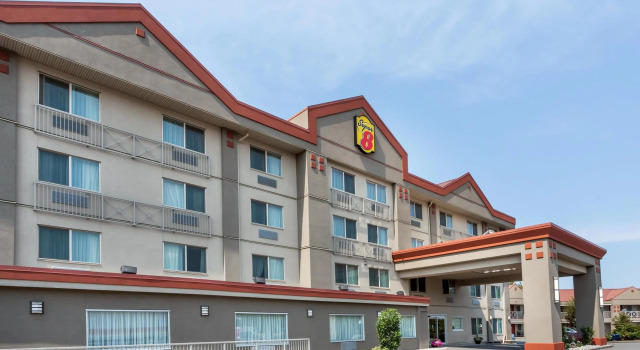 Номер Standard Super 8 by Wyndham Abbotsford BC
