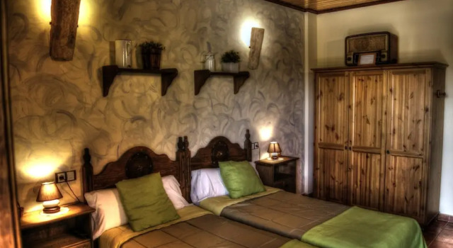 Hotel Rural Rincón del Cierzo, Book Hotel Hotels in Aragon with Parking, Parking