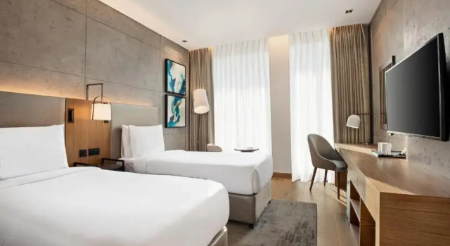 Люкс Mercure Dubai Gold District