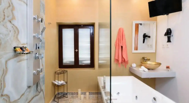 Люкс Diamond Luxury Suites