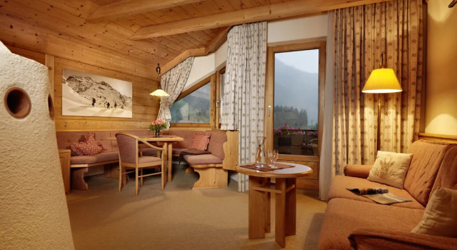 Hotel Weisseespitze, Забронировать Отель Каунерталь Kaunertal Area