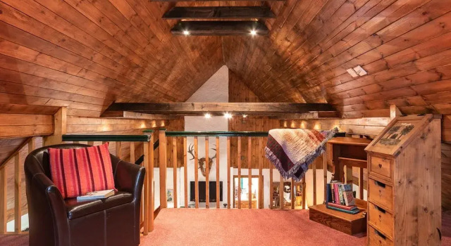 2 Bedroomed Cottage Steps From Kenmare Town, Book Vacation Home Hotels in Kerry with Parking, Parking