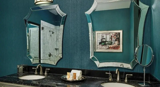 Четырёхместный номер Standard Woolleys Classic Suites