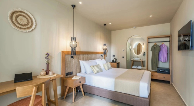 Семейный номер Standard Hotel Pyriá