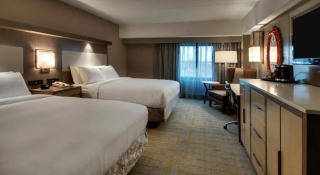 Четырёхместный номер Standard Doubletree By Hilton Mt. Vernon