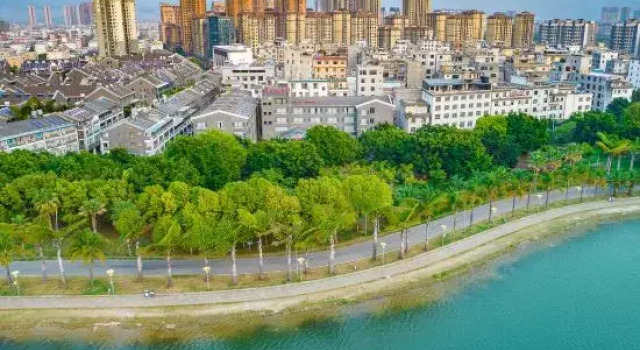 Huquan Bund Hotel, Book Hotel Hoteller og overnatningssteder i Miyang, Hotel
