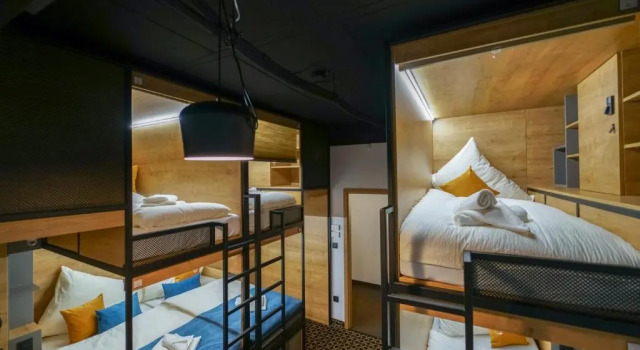 Капсула Classic CHORS like a hotel - Capsule & NFT Boutique Hostel Bratislava - City Center