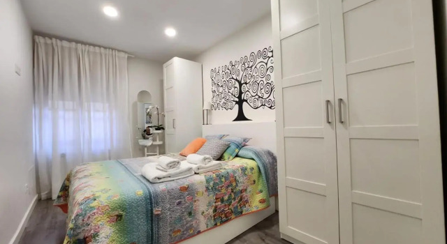 Apartamento Paula, Забронировать Апартаменты/квартира Отели Вальядолид с парковкой, рядом с Ruins of the Collegiate Church, Парковка