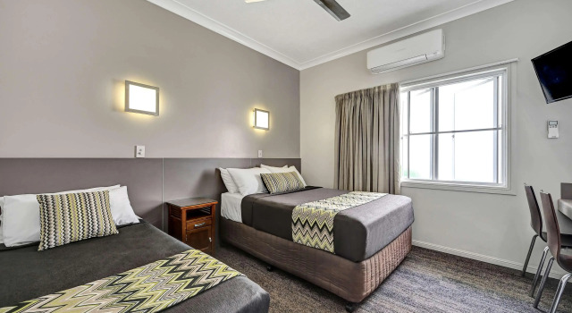 City Oasis Inn Townsville, SureStay Collection by BW, Забронировать Отель Отели Таунсвилле с завтраком, рядом с Family Court of Australia, Завтраки
