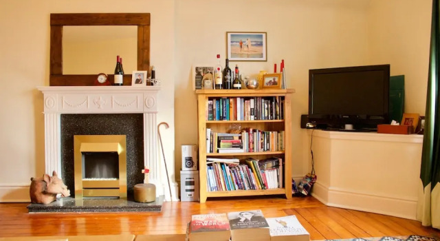 2 Bedroom Flat With Parking In Edinburgh, Prenota Appartamento Hotel a Midlothian con parcheggio, Parcheggio