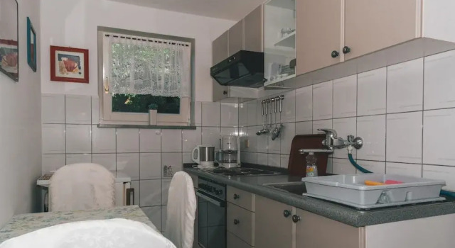 Апартаменты Charming Apartment With Sea Views and Shared Pool