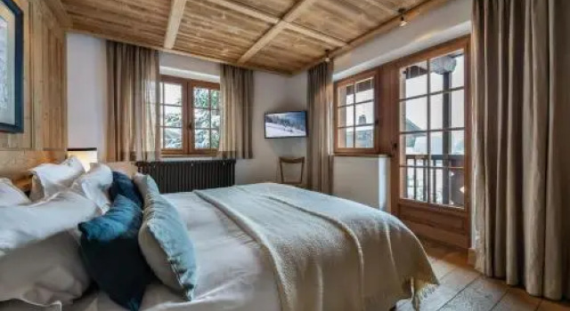 Chalet Reine Des Pres, Забронировать Шале Виллы Овернь-Рона-Альпы, Вилла