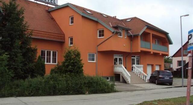 Nimród Hotel és Ètterem, Book Hotel Hoteller i Western Transdanubia med parkering, Parkering