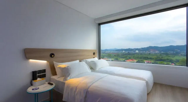 Номер Standard Tru by Hilton Lang Son City Centre