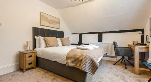 The George Inn Hotel Rooms - Room 5, Забронировать Отель Грэйт-Миссенден The Chilterns