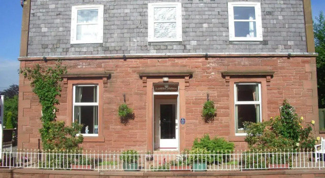 Lauren House