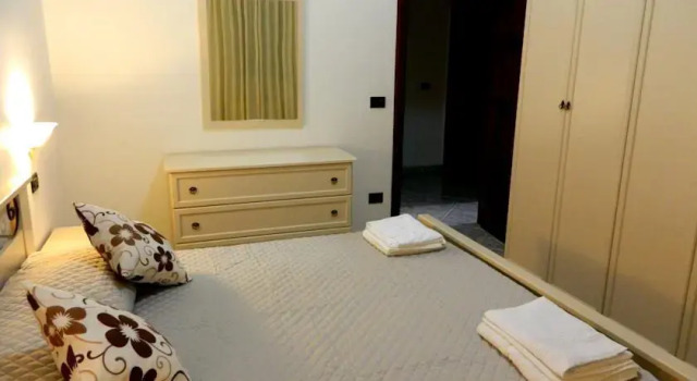 Casa Vacanze Vicino al Mare, Book Apartment Hotels in Pettineo with Parking, Parking