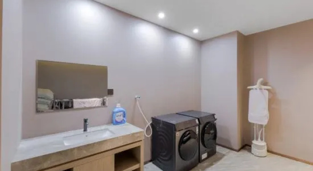 Qianyuan Hotel, Book Hotel Bayannur Inner Mongolia