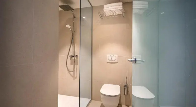 Трёхместный номер Superior с балконом и с частичным видом на море Valamar Carolina Hotel & Villas