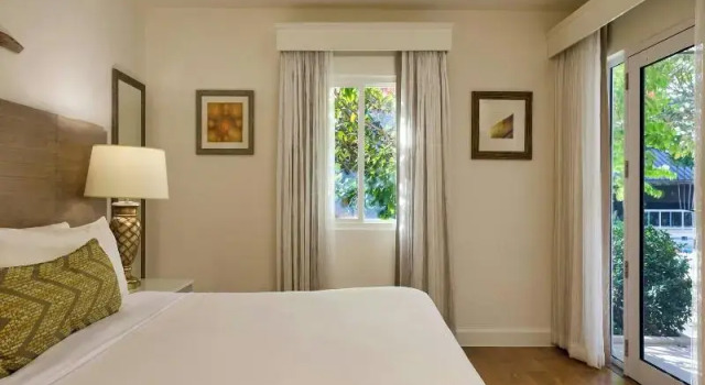 Двухместный номер Standard с видом на бассейн Waves Resort & Spa, Barbados, An Autograph Collection All-Inclusive Resort