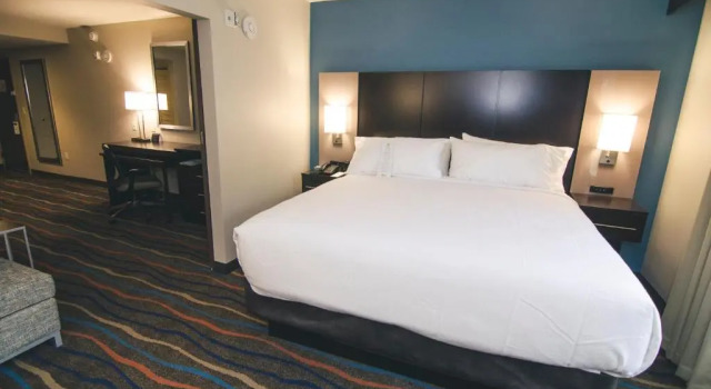 Люкс с красивым видом из окна Holiday Inn & Suites Chattanooga Downtown by IHG
