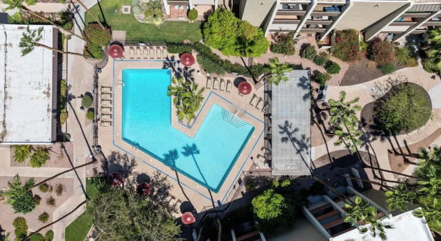 Primo Scottsdale Location w Heated Pool