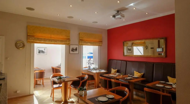 Sokak manzaralı Standart tek kişilik oda Hotel Savoy Hannover