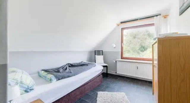 ID 5334 - Private Rooms, Book Hotel Mittelfeld Hannover