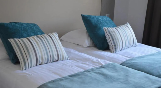 Двухместный номер Standard Logis Hotel du Parc-Restaurant - Le Rouget de Lisle