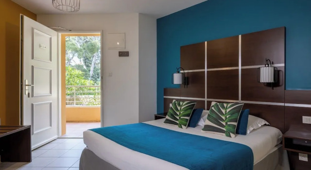 Трёхместный семейный номер Standard The Originals City, Hôtel Côté Sud, Marseille Est