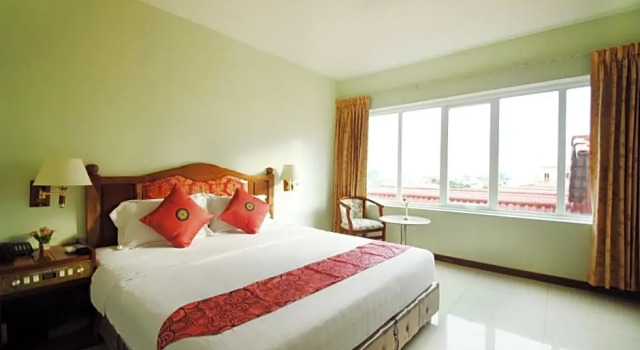 Двухместный номер Standard Midland Hotel