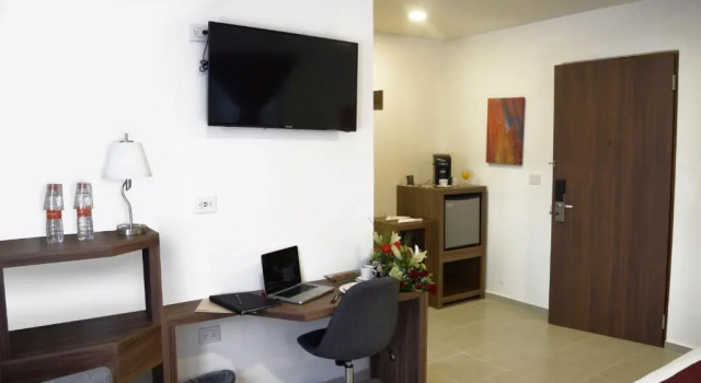 Номер Superior Astro Inn Hotel Express