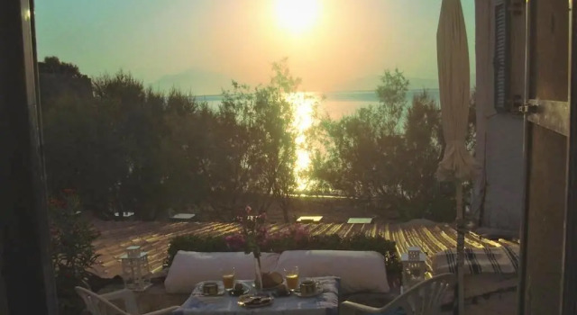 Апартаменты Alkistis Cozy By The Beach Apt in Ikaria Island, Therma Ground Floor