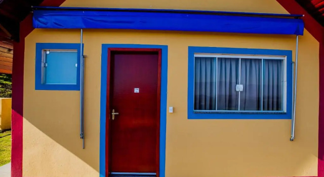 Hotel Porto dos Milagres, Забронировать Отель Отели Апаресида с бассейном, рядом с Itaguassu Mountain, Бассейн