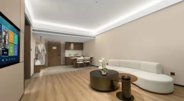 Люкс Deluxe ouganhotel