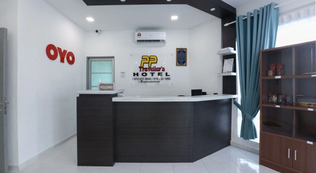 Pp Traveller's Hotel by OYO Rooms, Prenota Hotel Hotel a Kelantan con parcheggio, Parcheggio